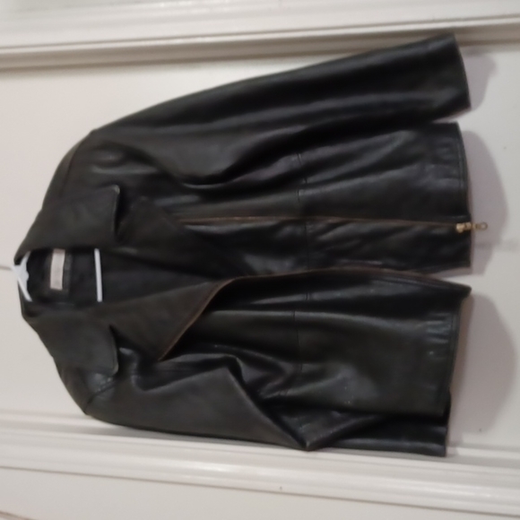 Valerie Stevens Jackets & Blazers - Valerie Steven's leather coat size 8